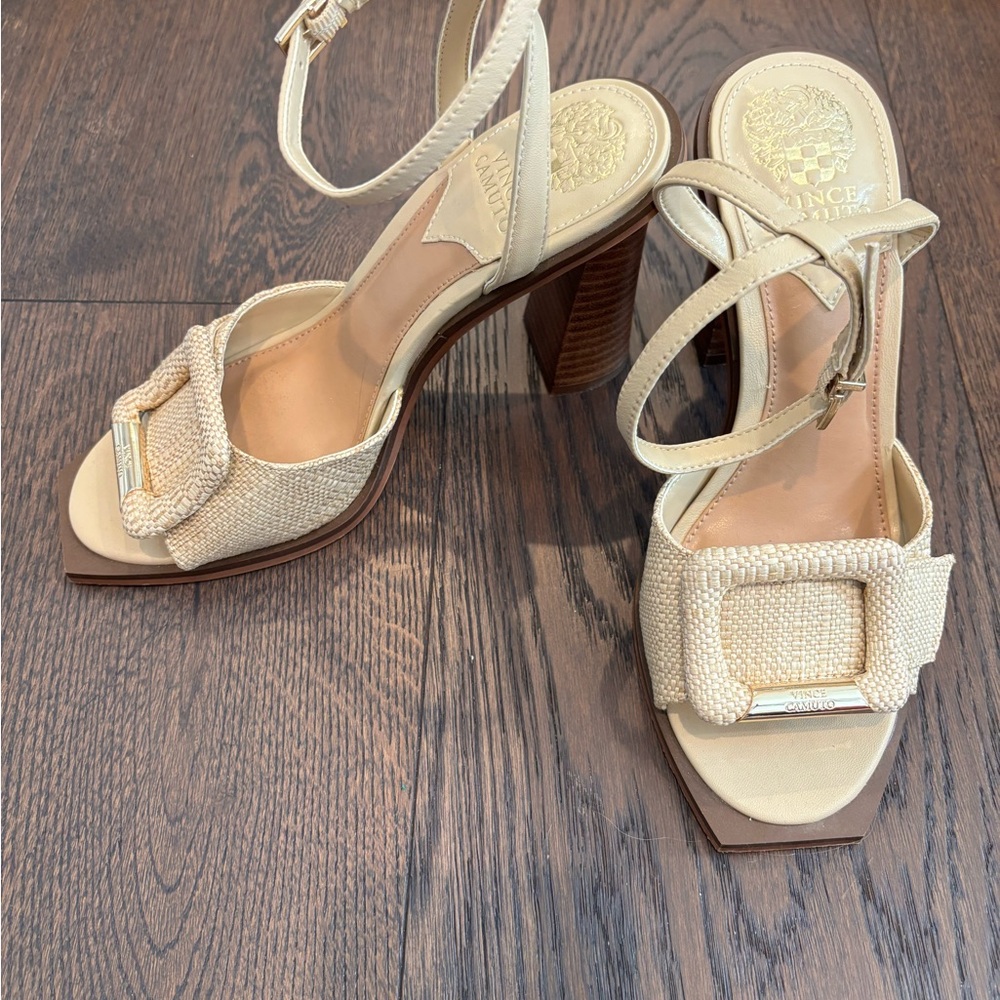 Elegant Cream Sandals with Block Heel- Like new.  Worn 1 time outside.